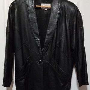 Med. Black leather coat